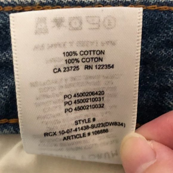 NWT Aritzia Denim Forum The '90s Halle Denim Skirt - Picture 12 of 12